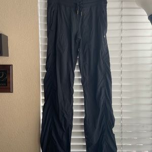 Lululemon Dance Studio Pant 🖤 Size 6